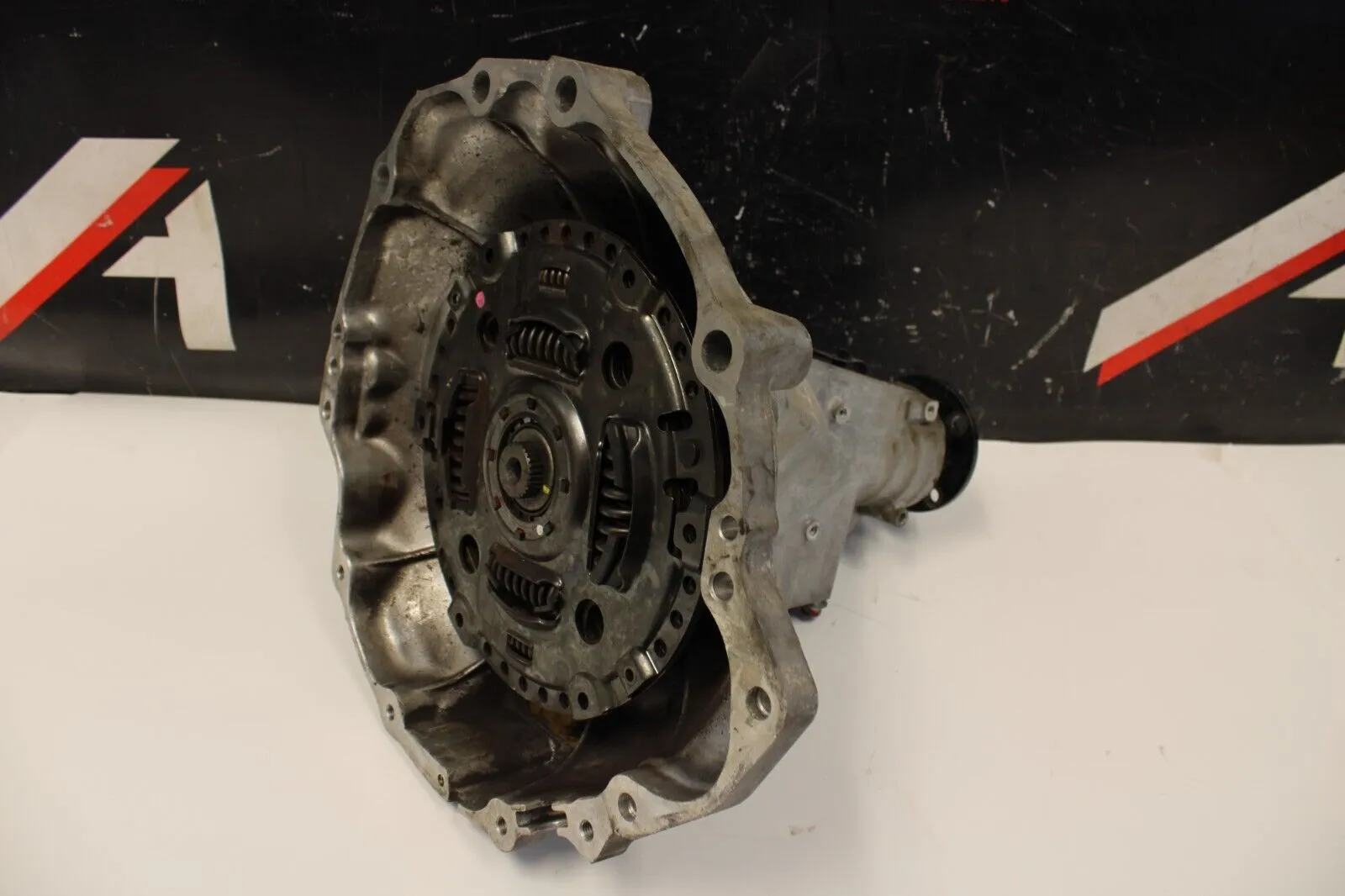 2014 Nissan GT-R Flywheel Bellhousing Bell Housing OEM GTR DBA