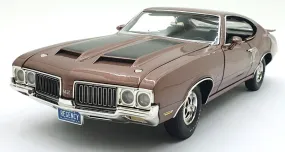 Acme 1/18 Scale Diecast A1805626 1970 Oldsmobile 442 - Regency Rose