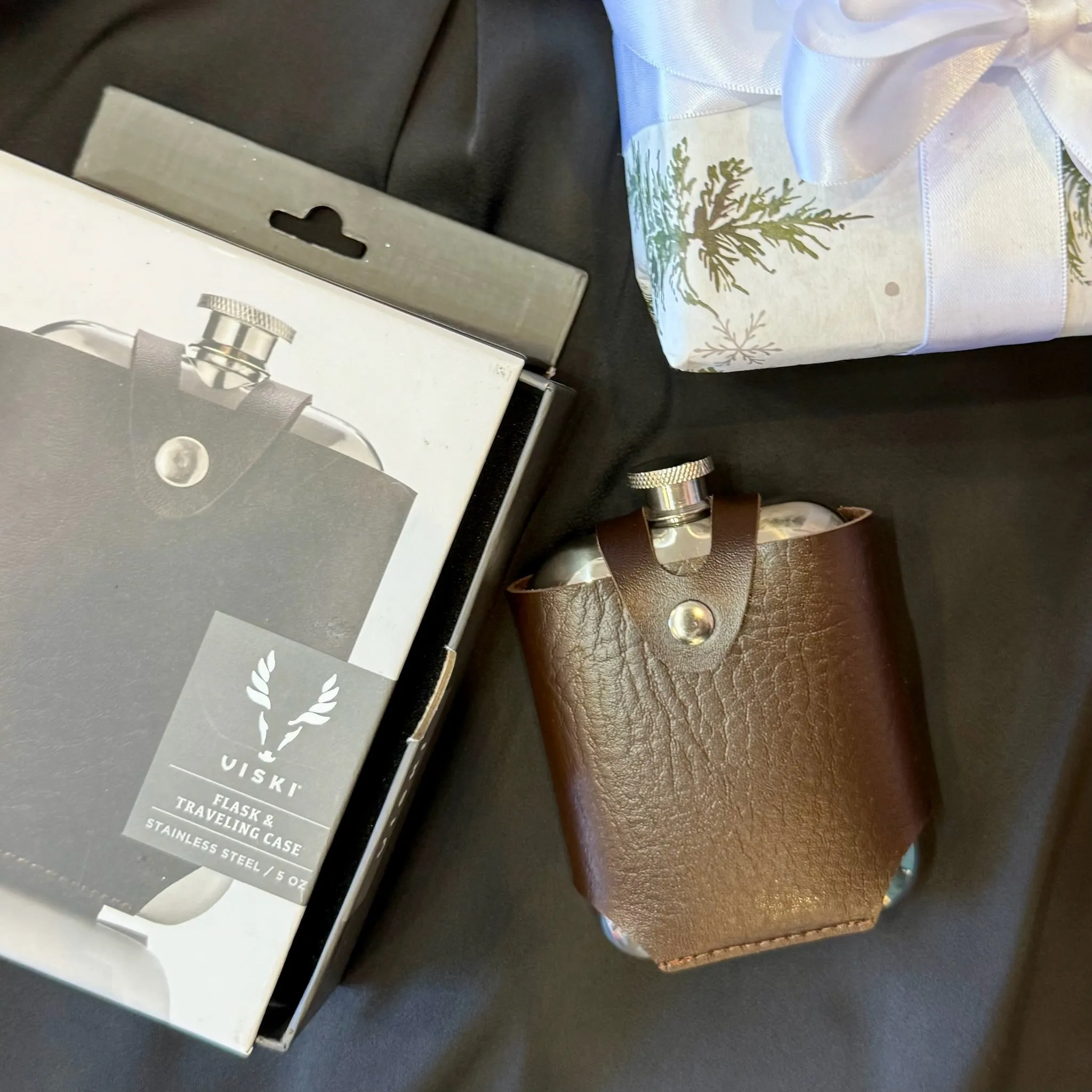 Admiral Stainless Steel Flask with Carrying Case