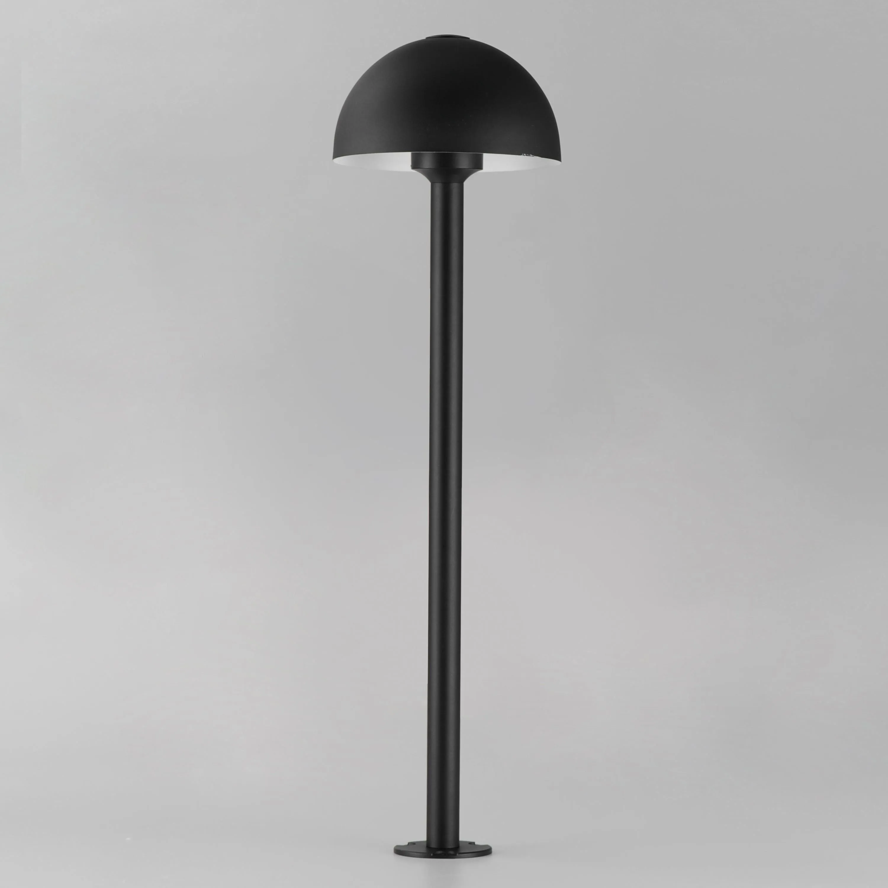 Alumilux: Landscape Dome Light with 16" Pole