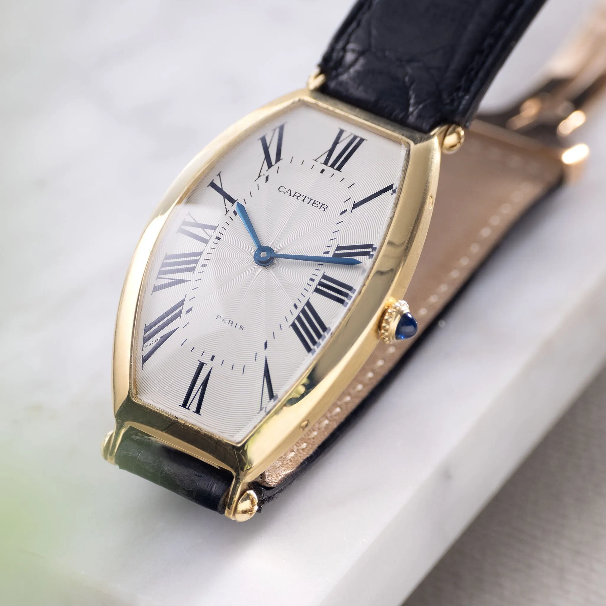 Cartier Paris Tonneau 18kt Yellow Gold “Paris “Dial