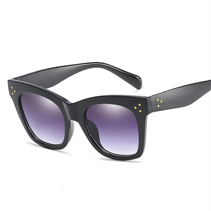 Classic Cat Eye Women Sunglasses