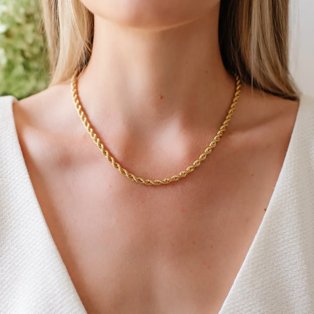 FRAICHE LUXE ROPE NECKLACE - GOLD