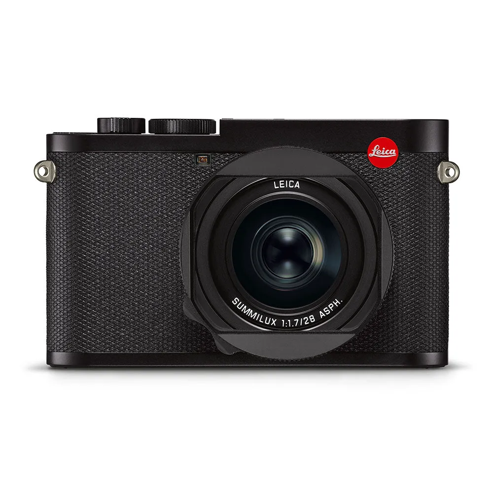 Leica Q2 Traveler Kit