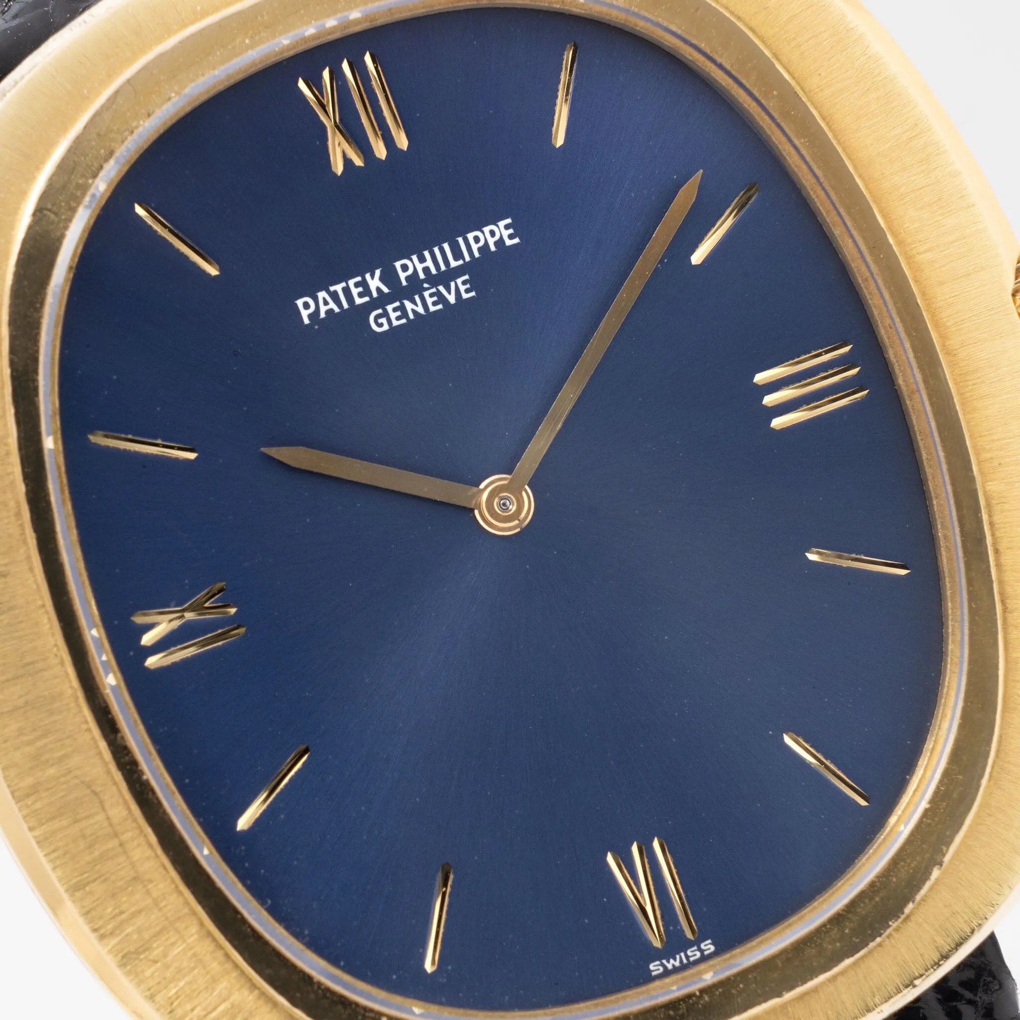 Patek Phillipe Ellipse Yellow Gold Ref 3589 ultra thin