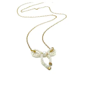 PEARL BOW NECKLACE