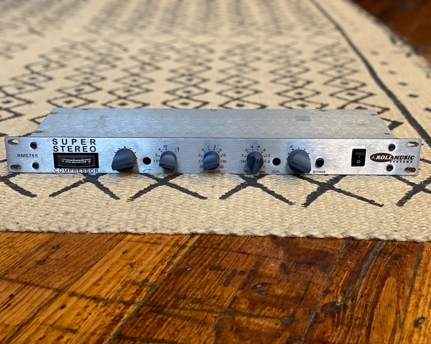 Roll Music Systems RMS755 Super Stereo Compressor